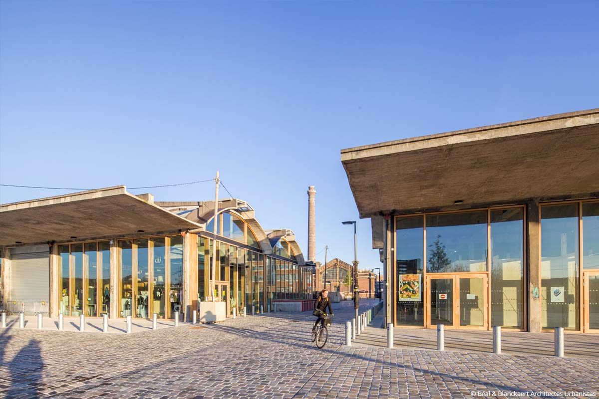 bâtiment biosourcé réhabilitation d'une hall ferroviaire Bazaar St So Lille isolation biosourcée fibres de bois et ouate de cellulose